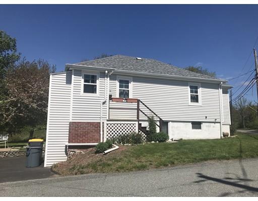 409 Oneil Road Somerset, MA 02725 - Photo 2 of 23 Gallery Image 2