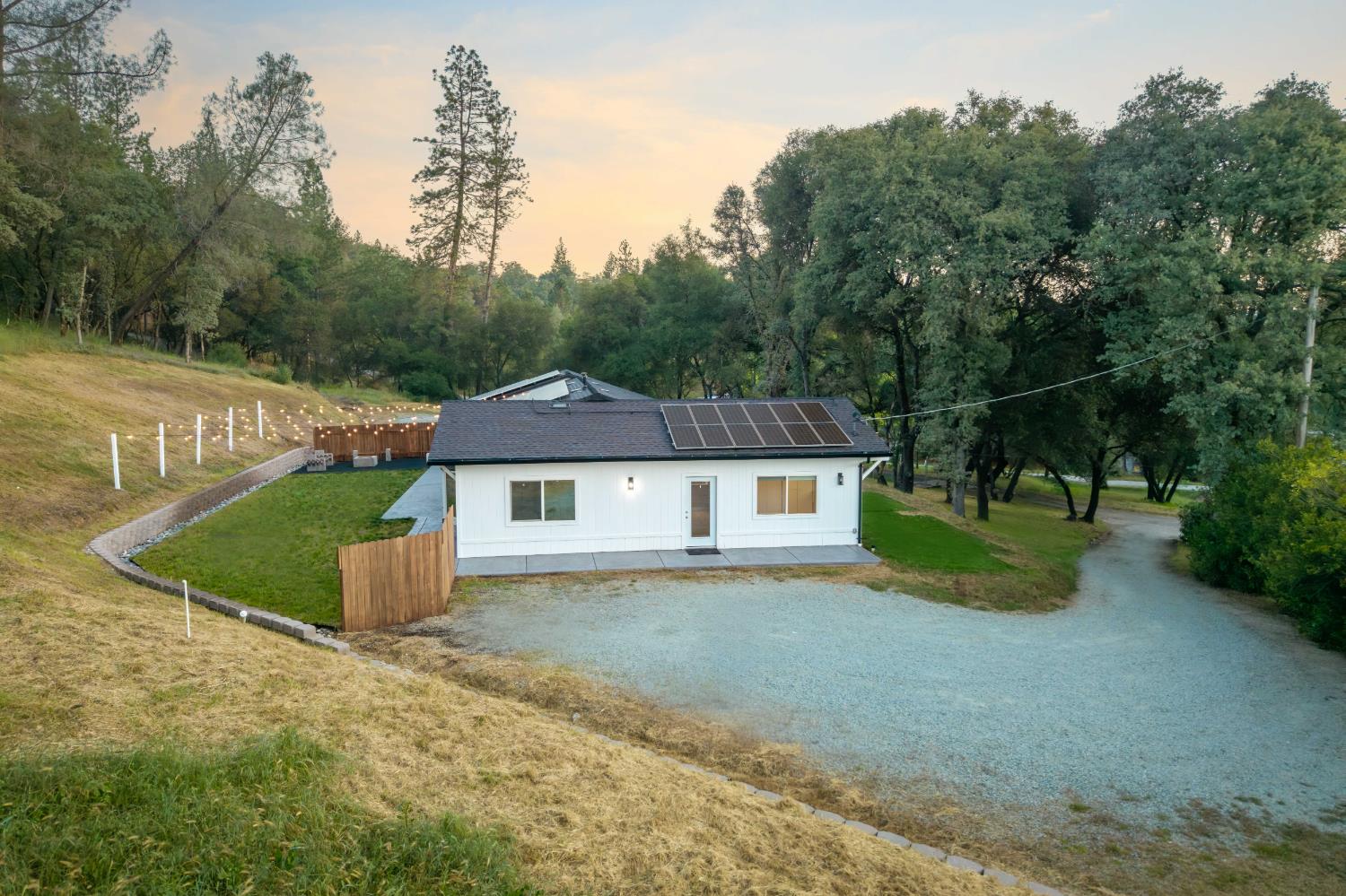 11196 Pleasant Valley Road Penn Valley, CA 95946 - Photo 15 of 71