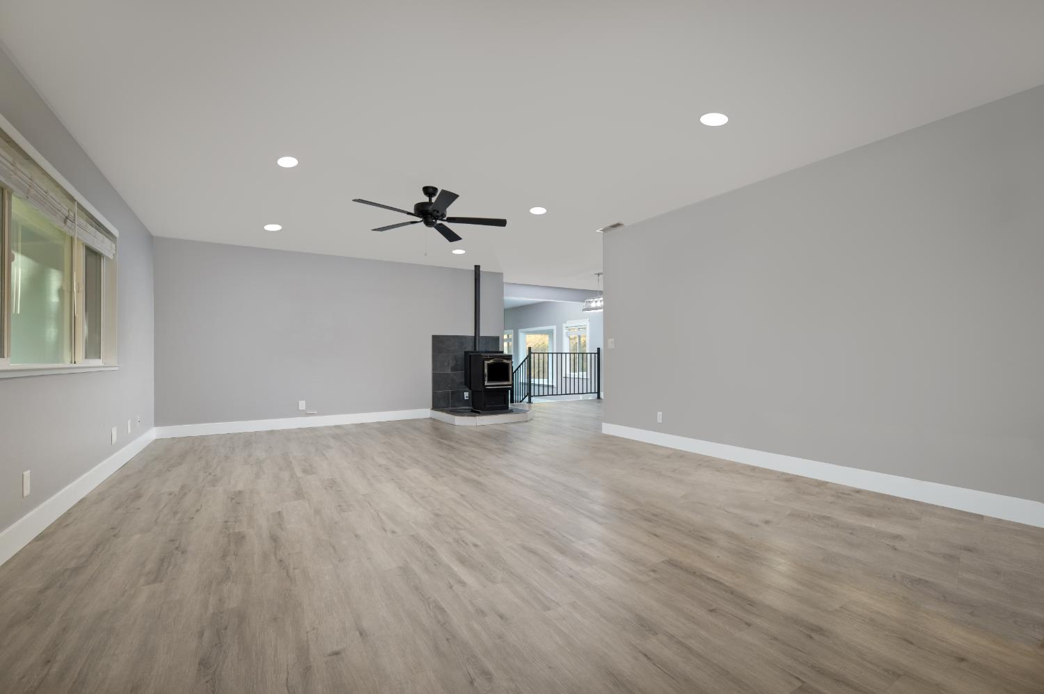 11196 Pleasant Valley Road Penn Valley, CA 95946 - Photo 20 of 71