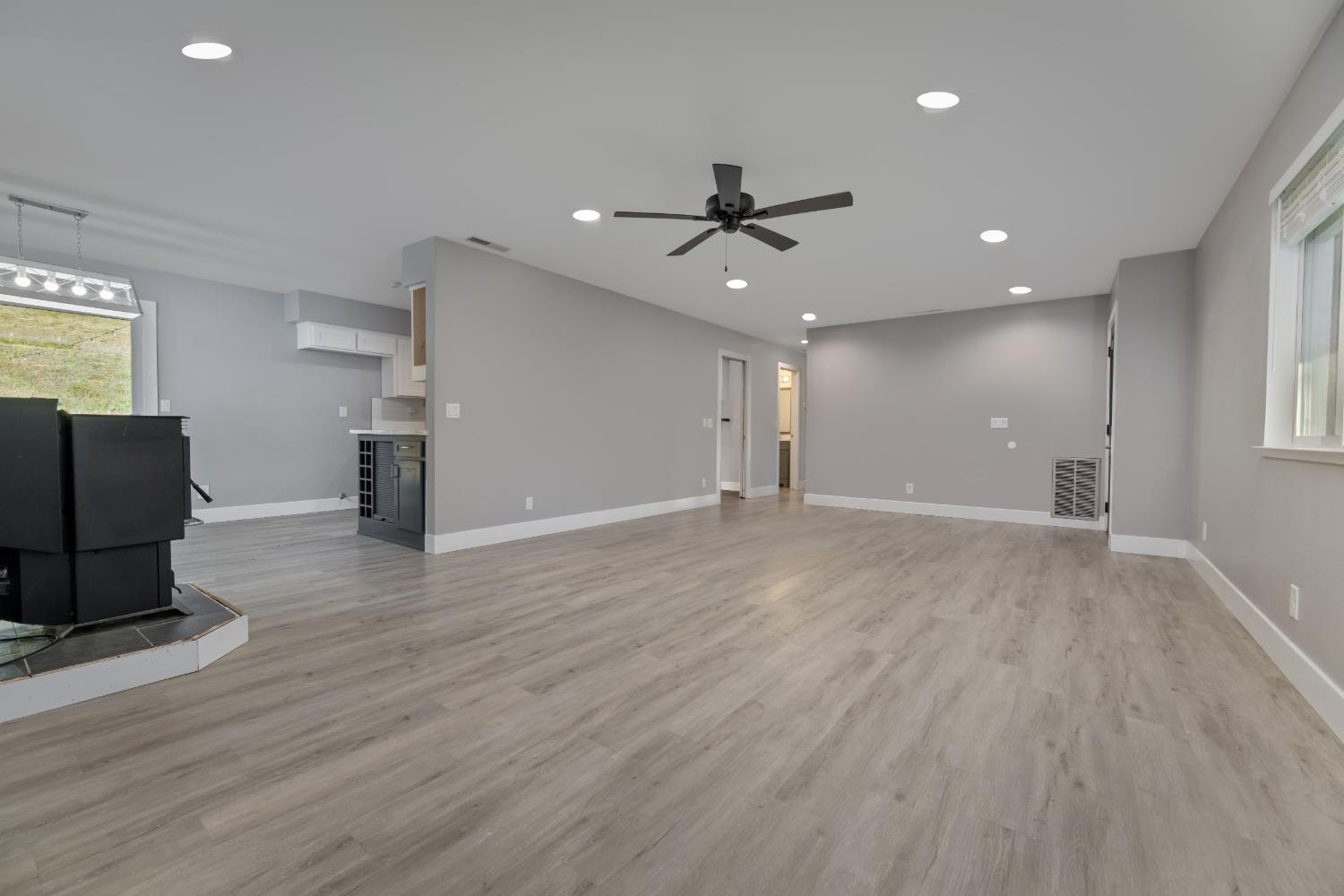 11196 Pleasant Valley Road Penn Valley, CA 95946 - Photo 21 of 71