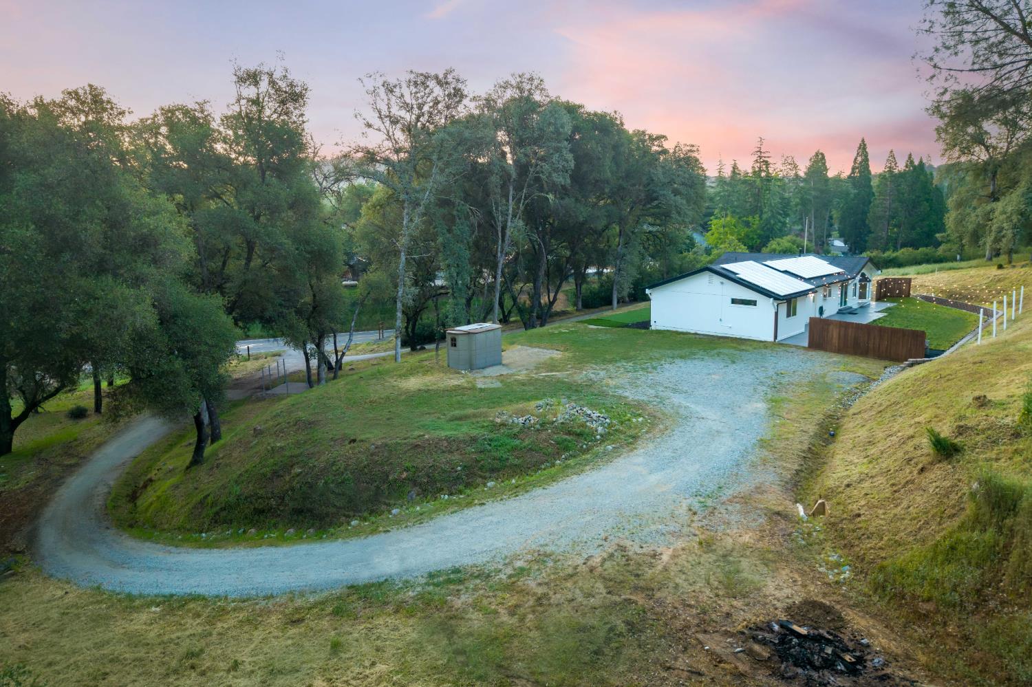 11196 Pleasant Valley Road Penn Valley, CA 95946 - Photo 8 of 71