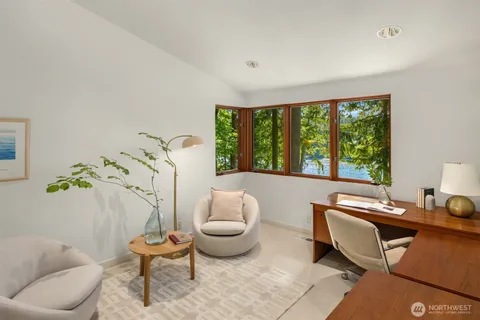 $3,295,000 | 11515 Blue Heron Lane Northeast, Bainbridge Island, WA 98110