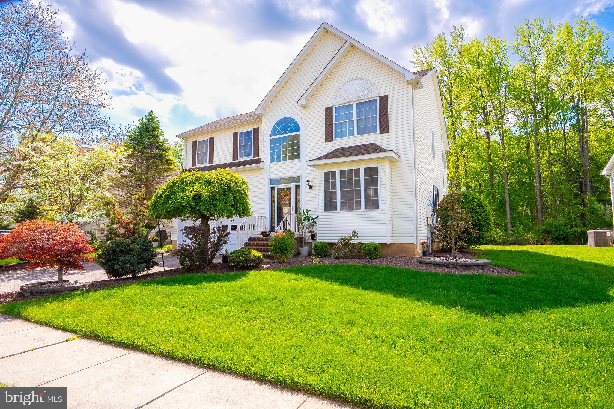 14 Revere Road Monmouth Junction, NJ 08852 - Photo 2 of 40