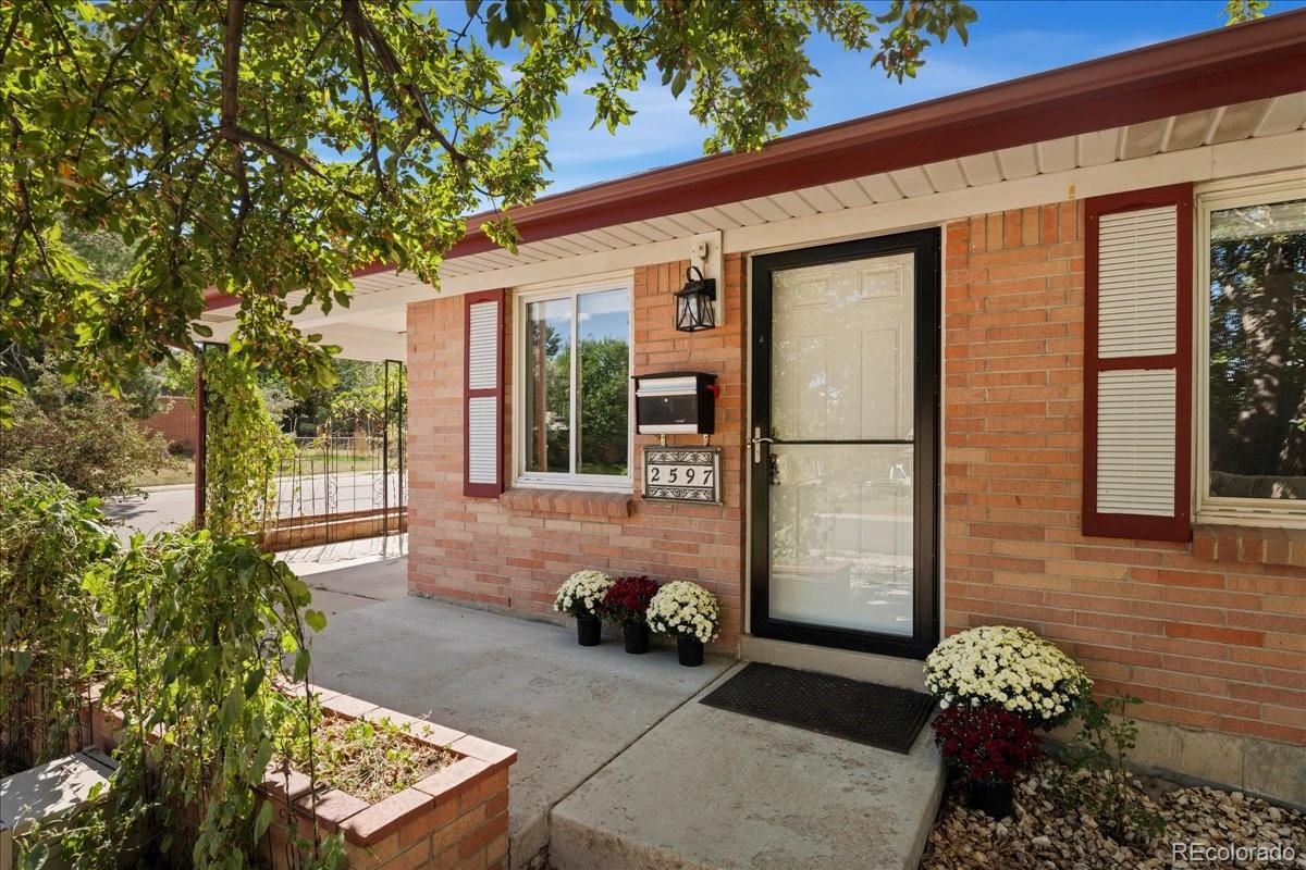 2597 South Perry Street Denver, CO 80219 - Photo 2 of 33