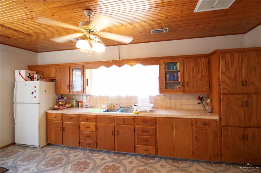 11009 Monte Cristo Road Edcouch, TX 78538 - Photo 16 of 27