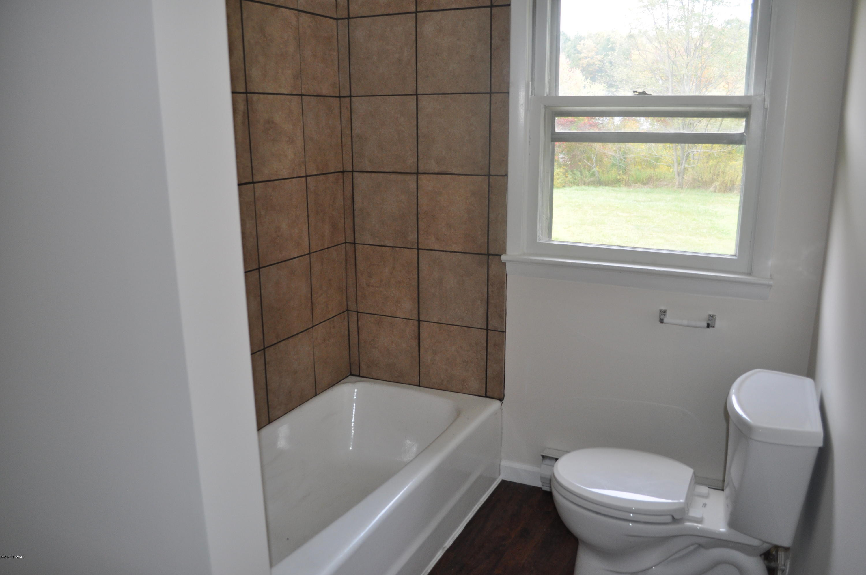 1009 Advent Road Lake Ariel, PA 18436 - Photo 15 of 29