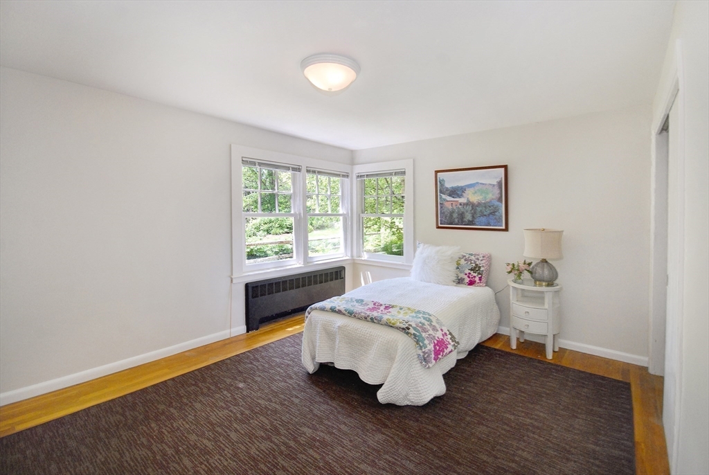 394 Strawberry Hill Road Concord, MA 01742 - Photo 27 of 40 Gallery Image 27