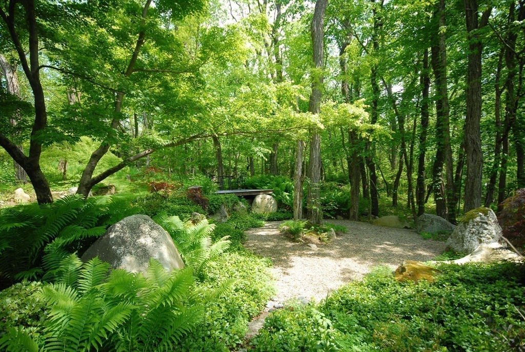 394 Strawberry Hill Road Concord, MA 01742 - Photo 37 of 40 Gallery Image 37
