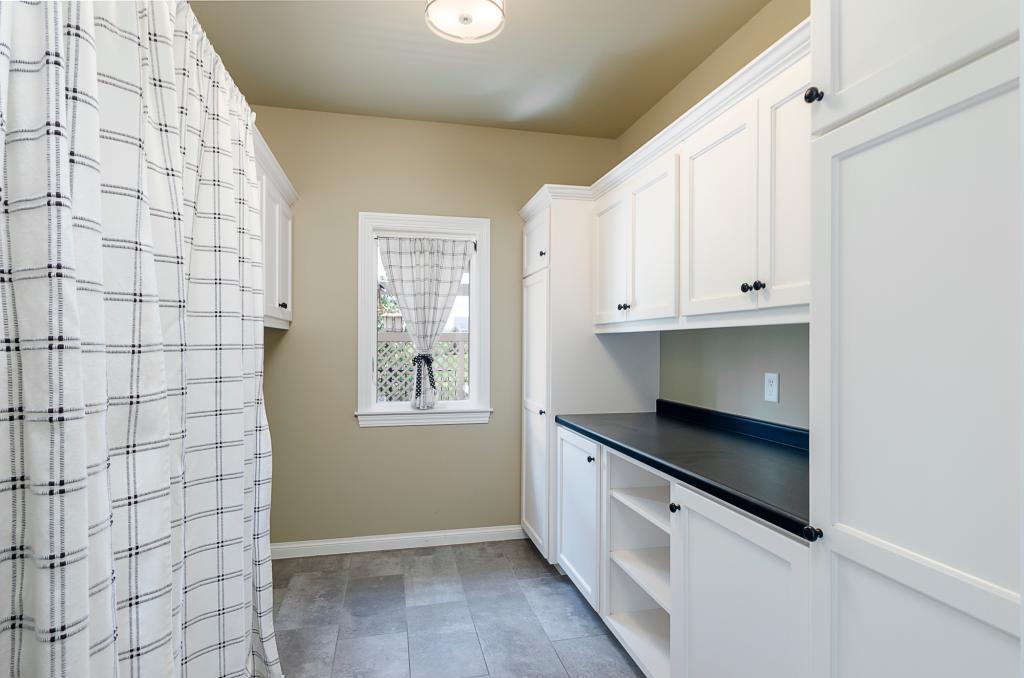 5002 Regal Oak Lane Southwest Rochester, MN 55902 - Photo 16 of 52