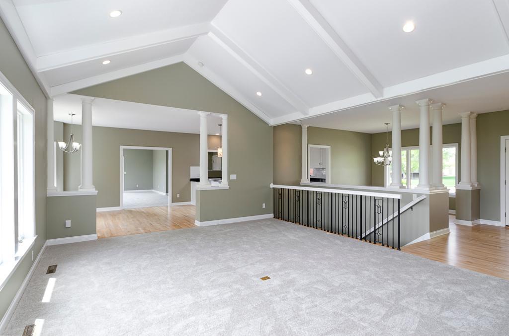 5002 Regal Oak Lane Southwest Rochester, MN 55902 - Photo 5 of 52