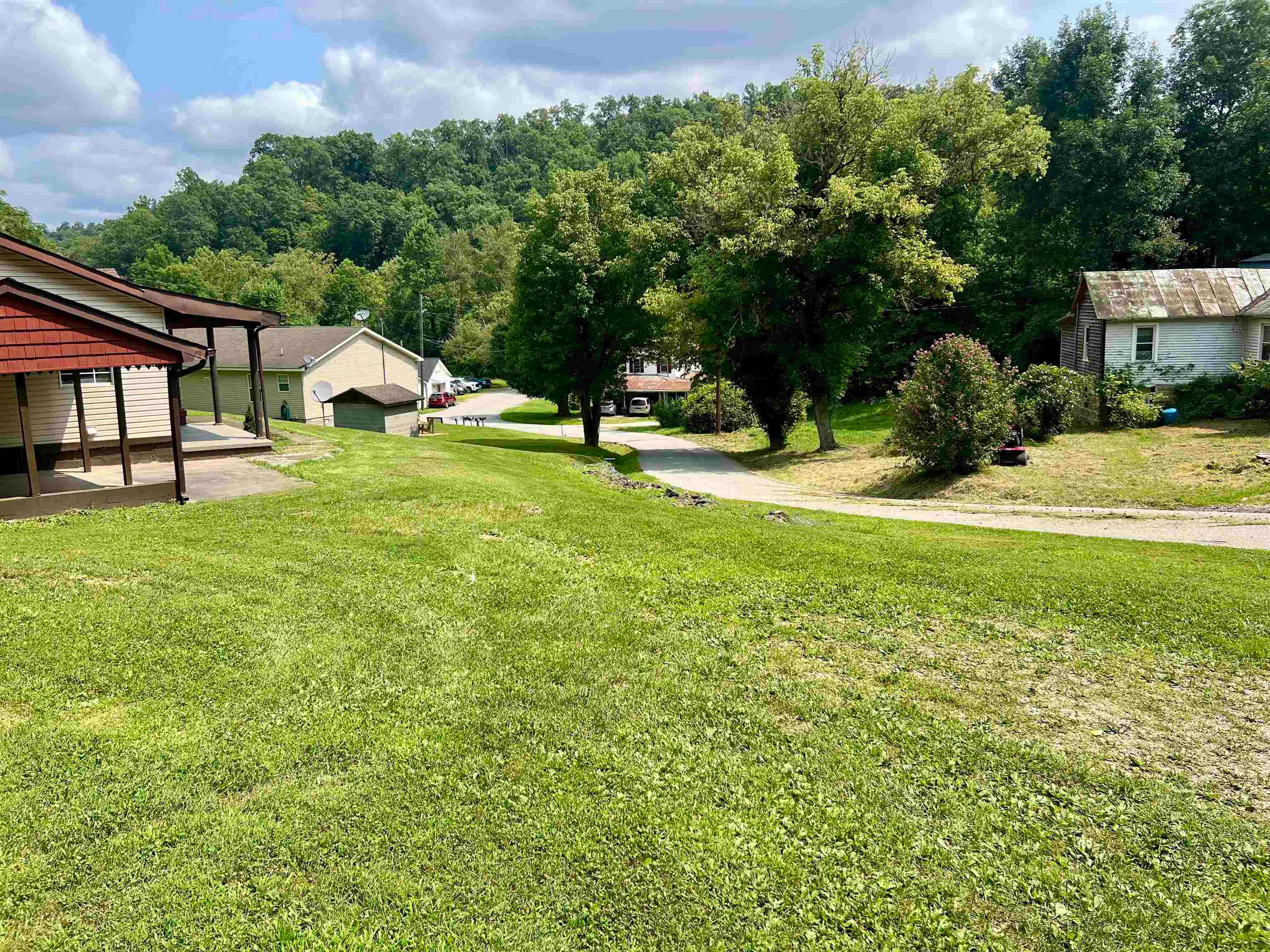128 Genoa Hill Road Genoa, WV 25517 - Photo 19 of 20 Gallery Image 19