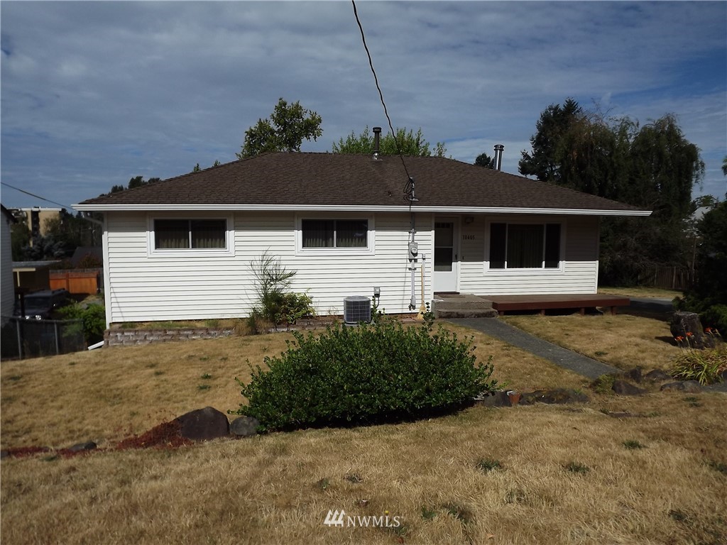 10405 10th Avenue Southwest Seattle, WA 98146 - Photo 1 of 19 Gallery Image 1