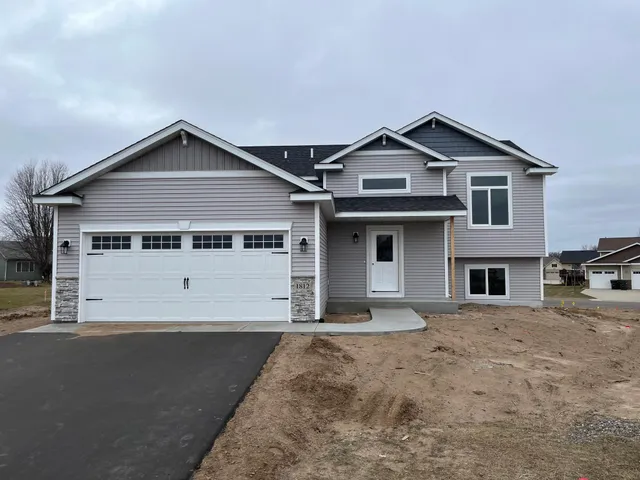 $325,900 | 1804 6th Street North, Sartell, MN 56377