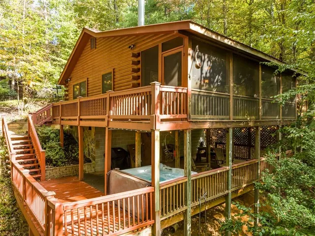 $375,000 | 489 Arrowhead Pass, Blue Ridge, GA 30513
