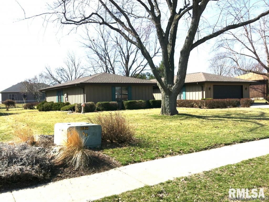 2201 West Rd Drive Springfield, IL 62711 - Photo 3 of 36