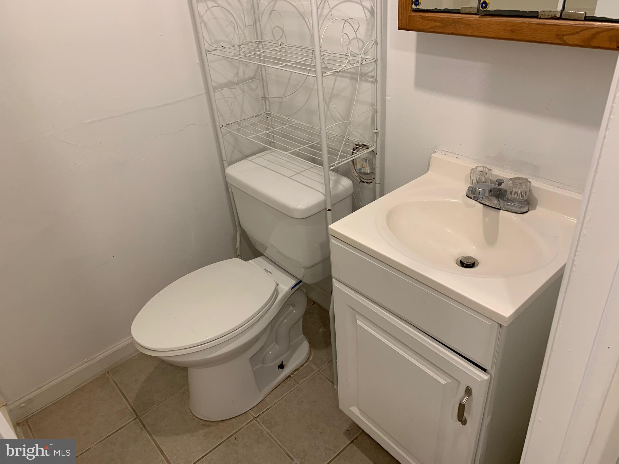 150 Maple Hill Road Wilmington, DE 19804 - Photo 13 of 43 Pittsburgh toilet area