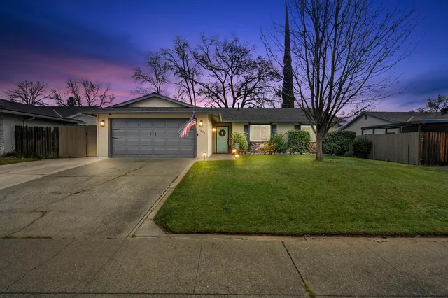 $499,900 | 6806 Lakewood Way, Orangevale, CA 95662