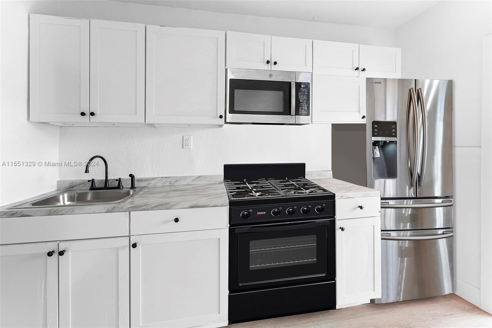 850 Northwest 2nd Street Miami, FL 33128 - Photo 4 of 11