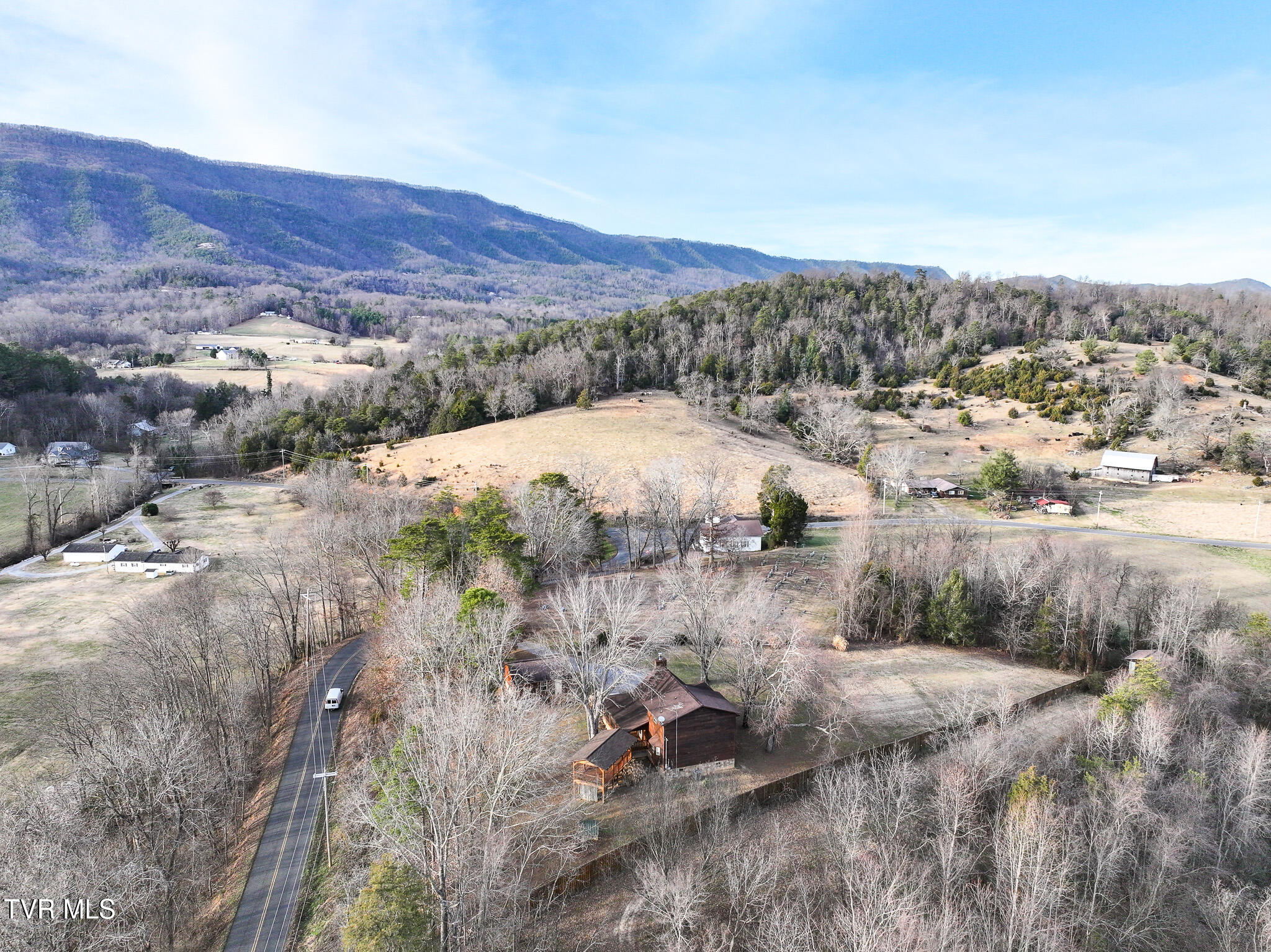 662 Lower Bogard Road Newport, TN 37821 - Photo 13 of 51 DJI_20260103185007_0320_D