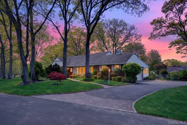 $749,000 | 52 North Pinelake Drive, Patchogue, NY 11772
