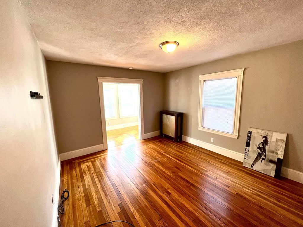 14 Beach Road, Unit 1 Winthrop, MA 02152 - Photo 4 of 16