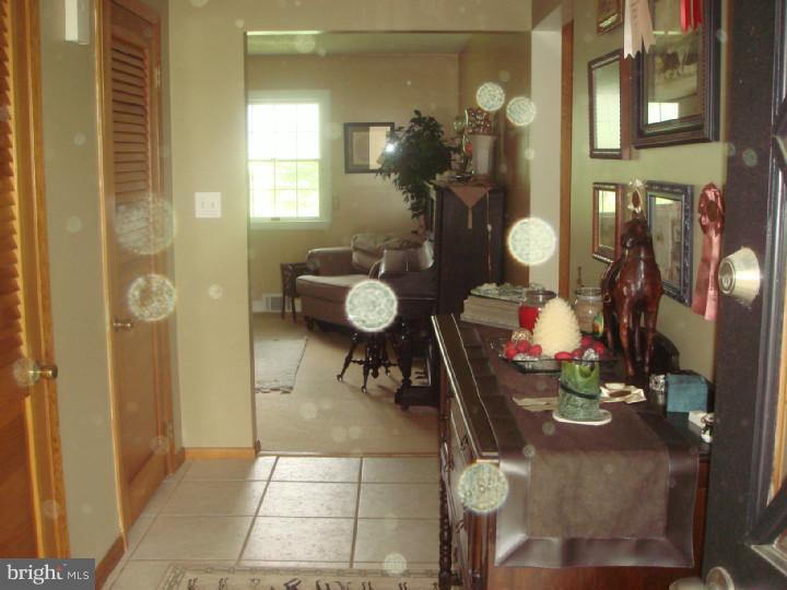 150 Crosswicks Chesterfield Road Chesterfield, NJ 08515 - Photo 2 of 25