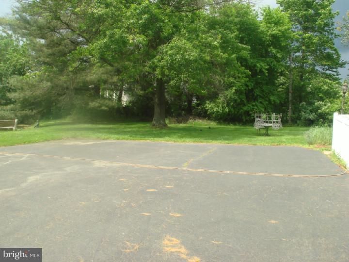 150 Crosswicks Chesterfield Road Chesterfield, NJ 08515 - Photo 23 of 25