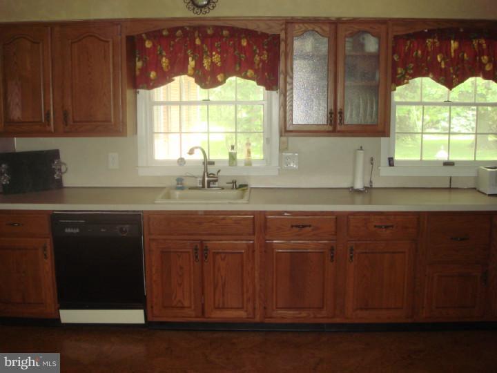 150 Crosswicks Chesterfield Road Chesterfield, NJ 08515 - Photo 8 of 25