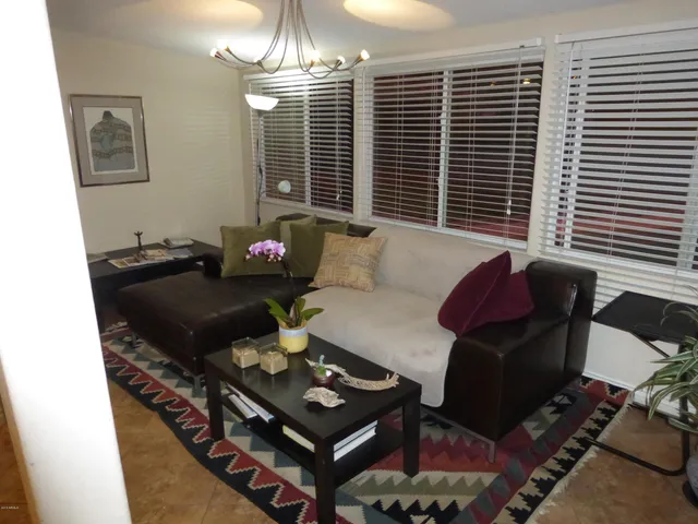 $2,595 | 6713 East Culver Street, Scottsdale, AZ 85257