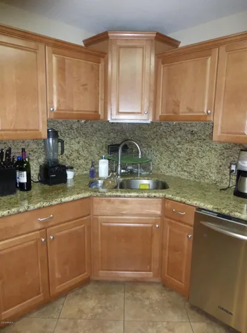 $2,595 | 6713 East Culver Street, Scottsdale, AZ 85257