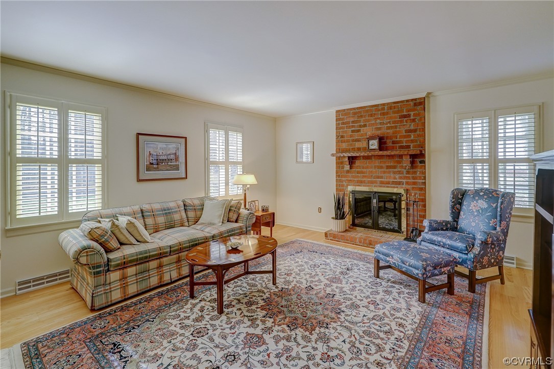 10306 Warren Road Glen Allen, VA 23060 - Photo 7 of 42 Gallery Image 7