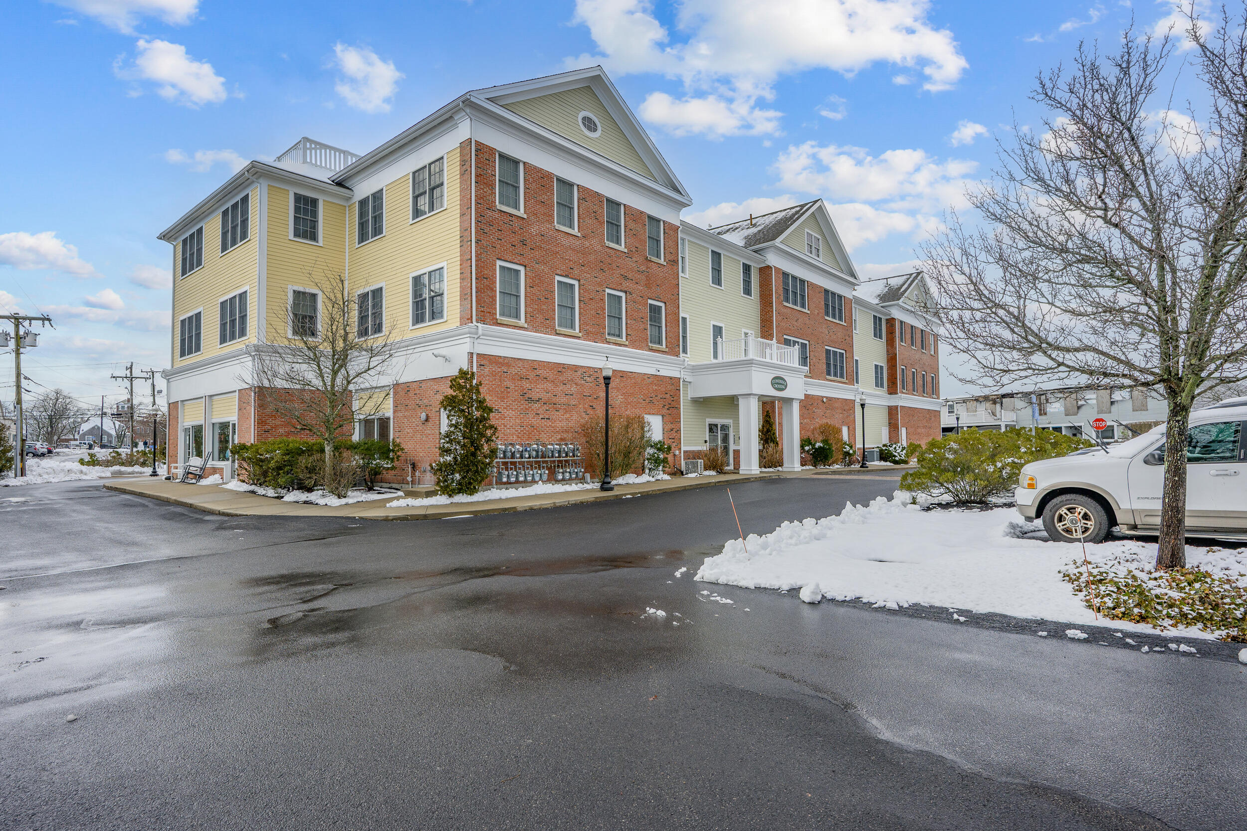 68 Center Street, Unit STE 13 Hyannis, MA 02601 - Photo 2 of 28 Side View