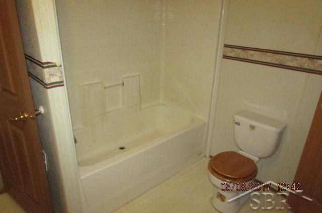 4367 Flajole Road Midland, MI 48642 - Photo 2 of 15 31319501-1.JPG