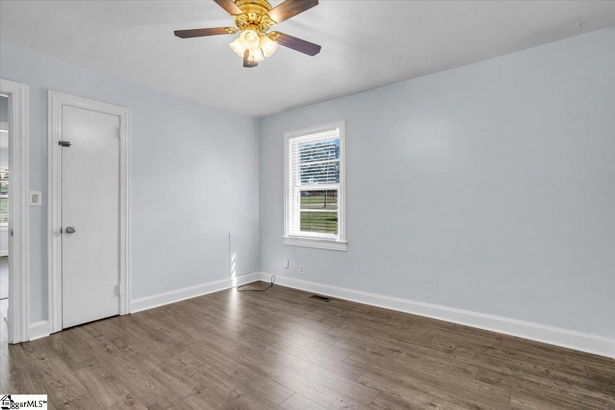 307 White Oak Drive Greenville, SC 29607 - Photo 16 of 49