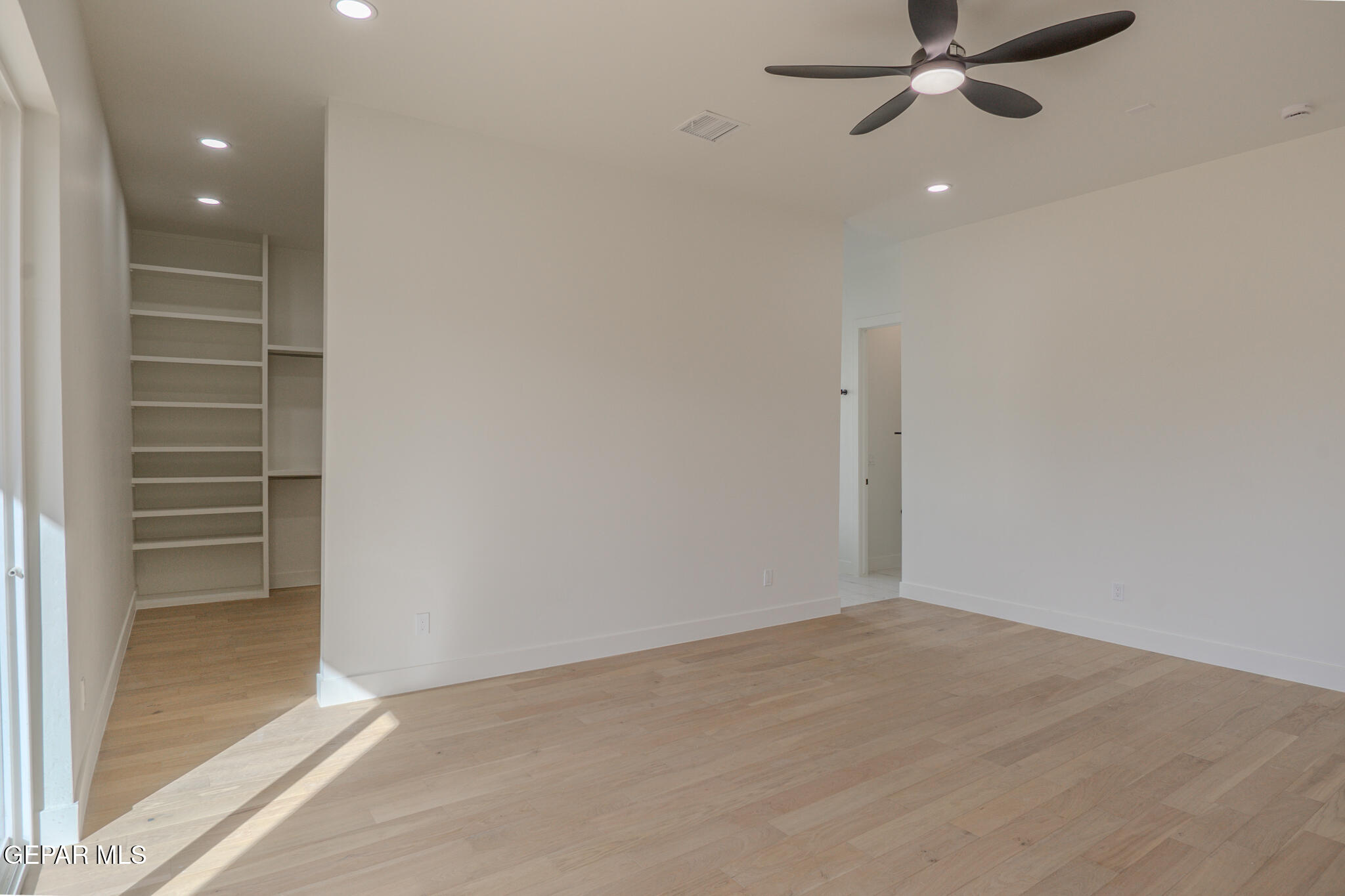 5660 Rio Bonito Circle El Paso, TX 79932 - Photo 34 of 74 5660 Rio Bonito -36