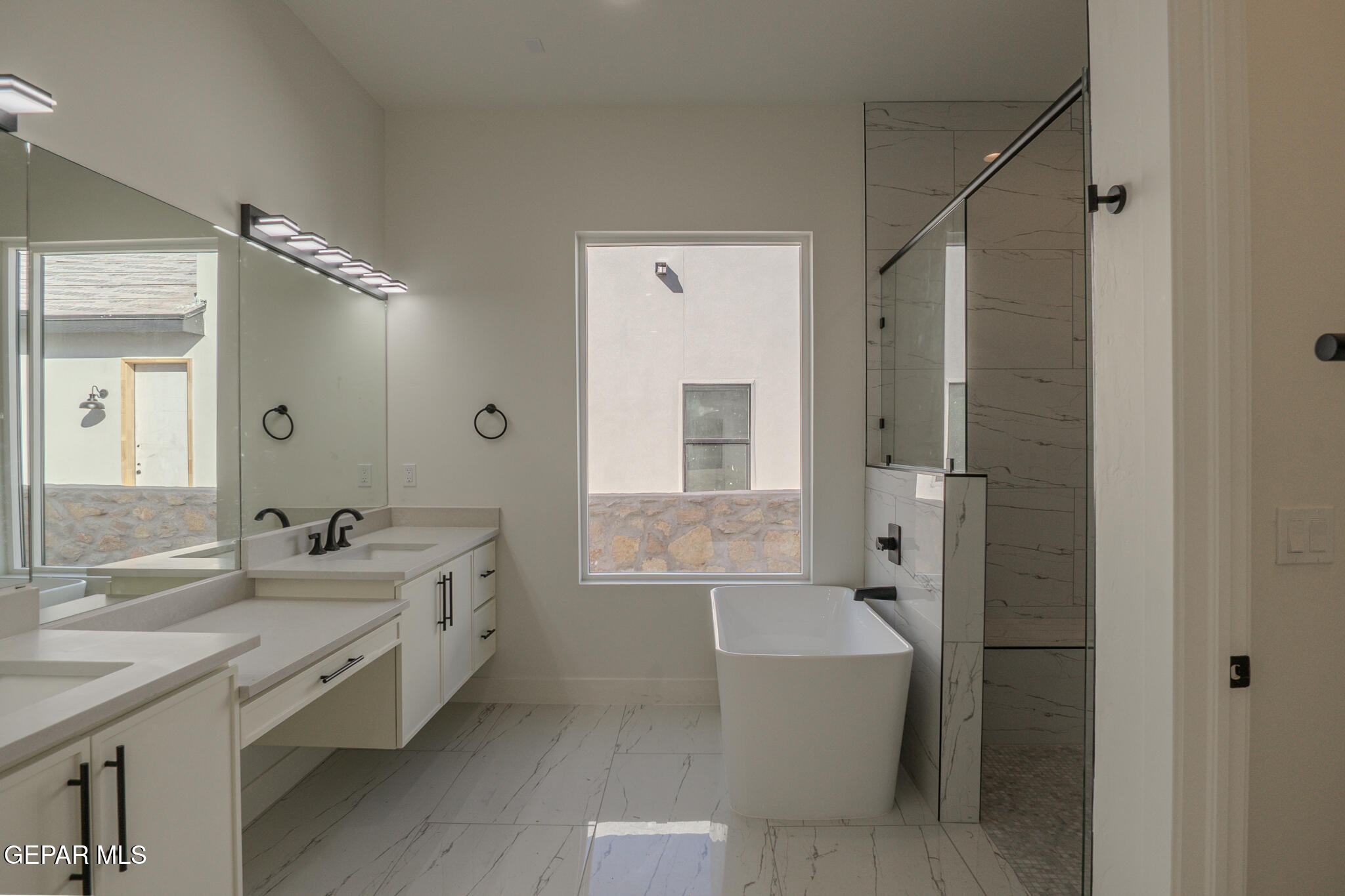 5660 Rio Bonito Circle El Paso, TX 79932 - Photo 37 of 74 5660 Rio Bonito -39