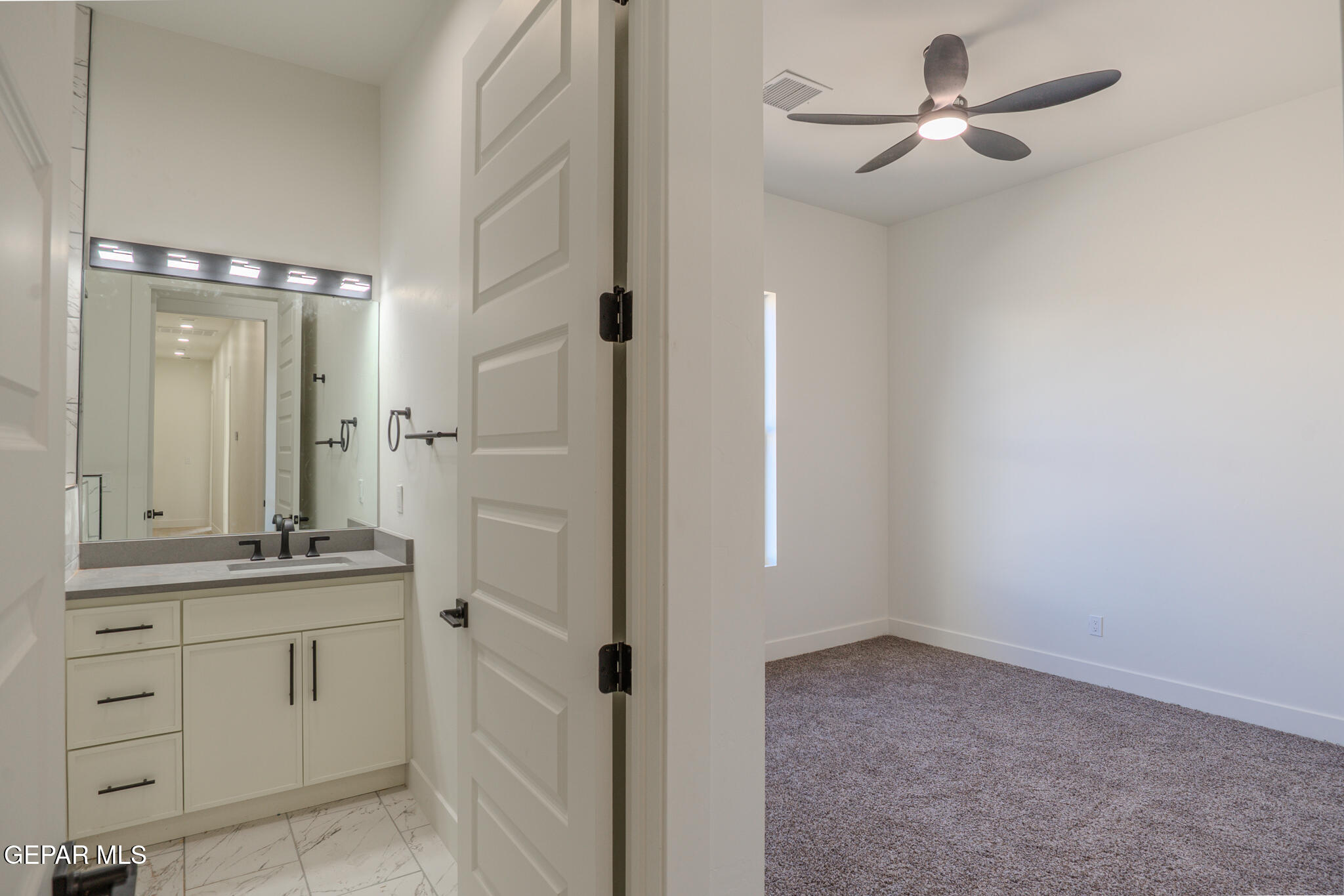 5660 Rio Bonito Circle El Paso, TX 79932 - Photo 45 of 74 5660 Rio Bonito -47