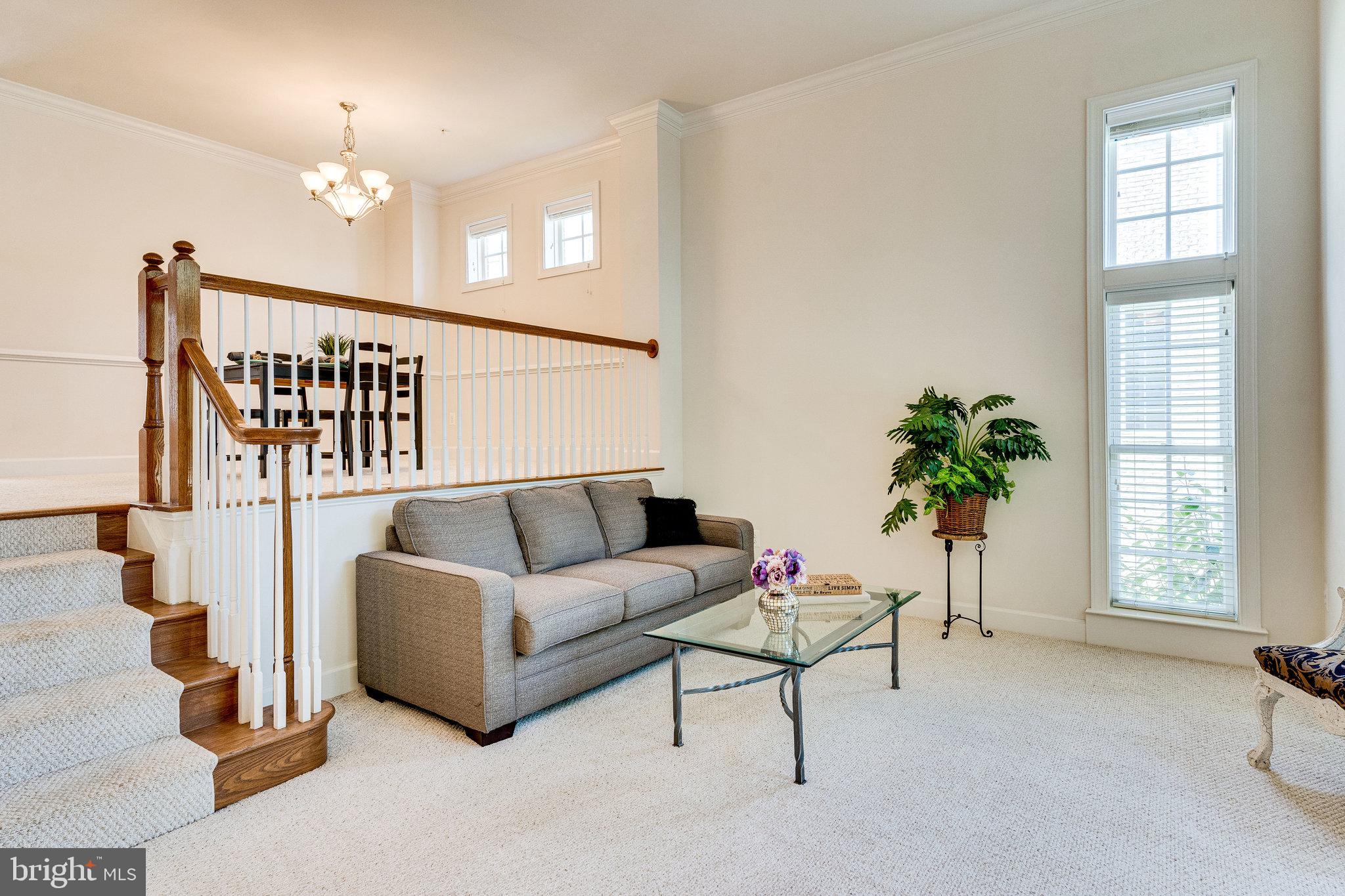 1210 Gaither Road Rockville, MD 20850 - Photo 3 of 27 Living Room