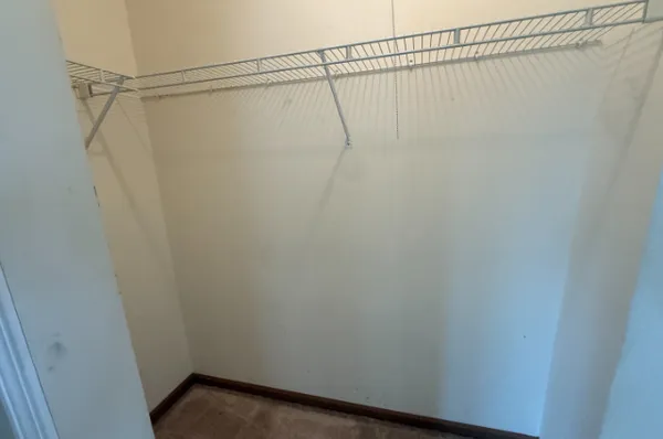 $198,600 | 611 Hapsfield Lane, Unit 100, Buffalo Grove, IL 60089