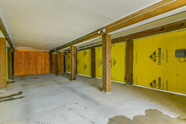 $2,500 | 4505 Bernardo De Galvez Avenue, Galveston, TX 77551