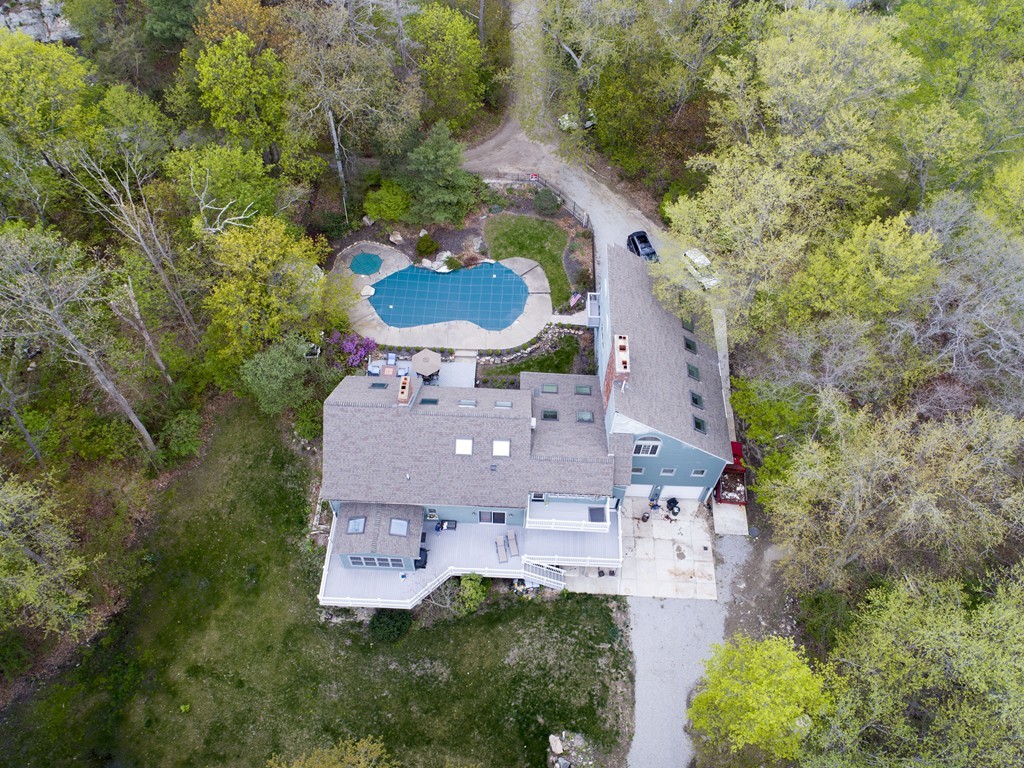 726 Jerusalem Road Cohasset, MA 02025 - Photo 2 of 20