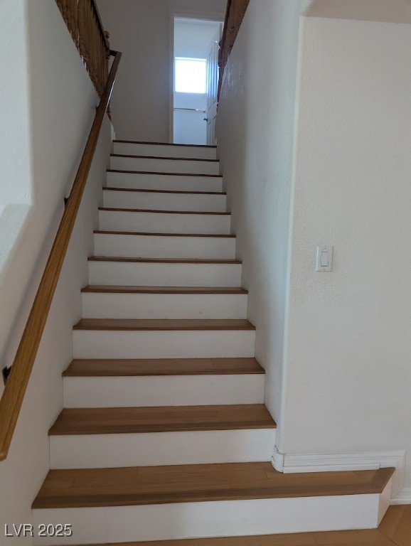 4777 Crakow Court Las Vegas, NV 89147 - Photo 25 of 49 View of stairs