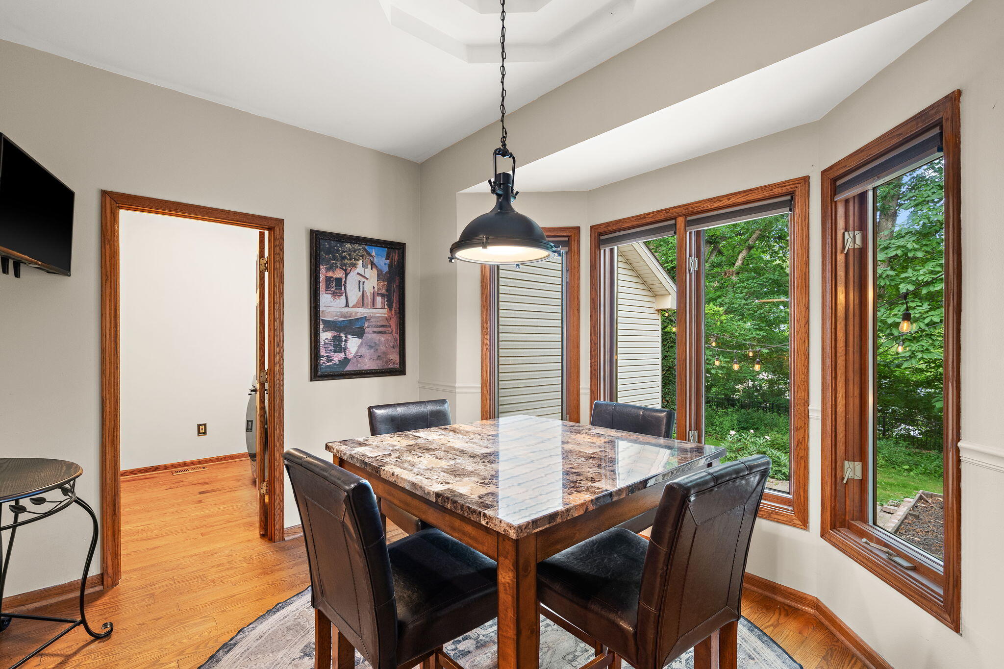 12227 South Williams Court Crown Point, IN 46307 - Photo 17 of 68 2048x1365