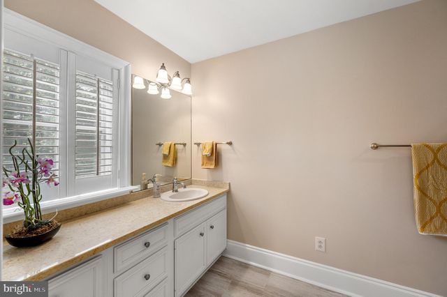 $3,025,000 | 370 Dutton Mill Road, Malvern, PA 19355