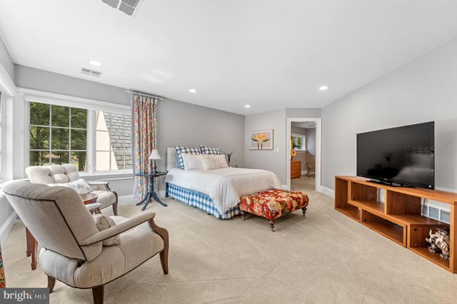 $3,025,000 | 370 Dutton Mill Road, Malvern, PA 19355