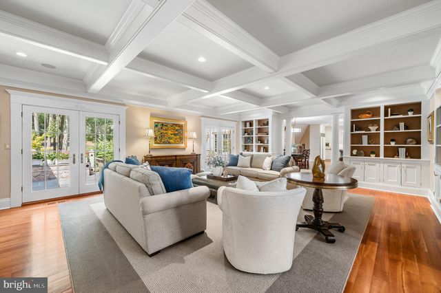 $3,025,000 | 370 Dutton Mill Road, Malvern, PA 19355