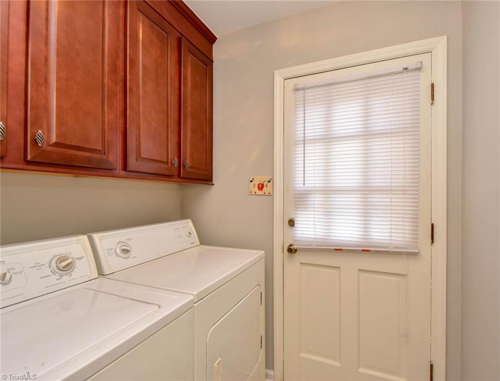 2116 Three Meadows Road Greensboro, NC 27455 - Photo 13 of 27 Gallery Image 13