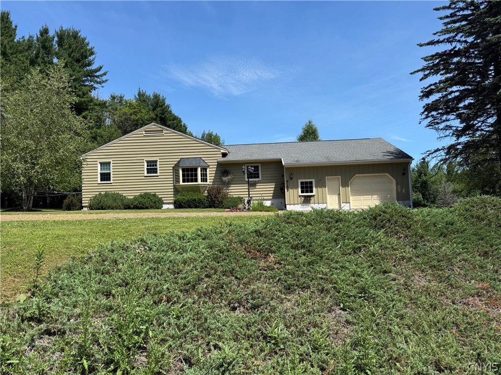 5155 Reservoir Road Eaton, NY 13408 - Photo 1 of 46 Gallery Image 1
