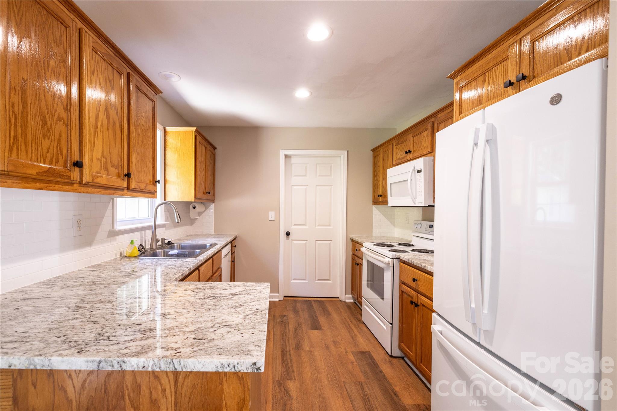 32802 Austin Road New London, NC 28127 - Photo 12 of 28 Gallery Image 12