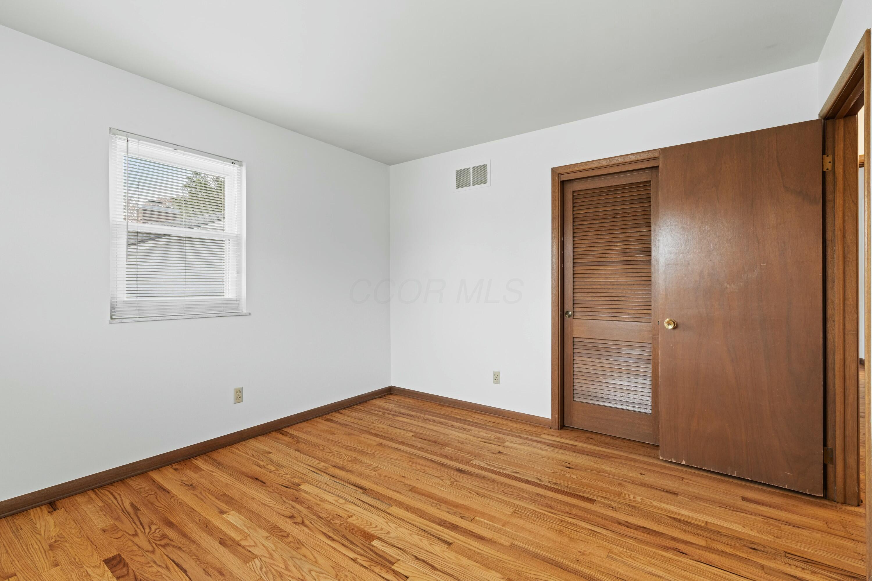 2500 Lytham Road Upper Arlington, OH 43220 - Photo 33 of 69 Bedroom #3